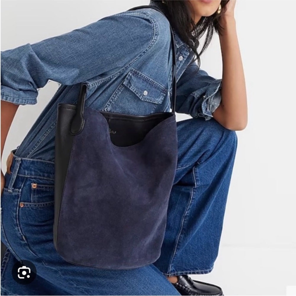 NEW J. Crew Berkeley bucket bag in leather and suede - black & blue